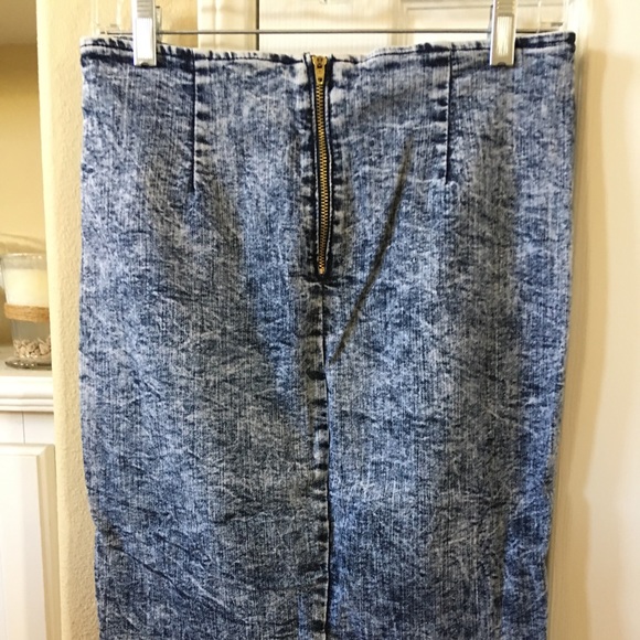 Siren acid washed denim midi skirt - Picture 4 of 4